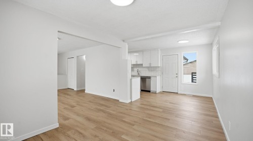 living room - 3419 143 Avenue Nw, Edmonton, AB - Indoor Photo Showing Other Room