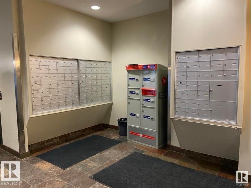 303 4304 139 Avenue, Edmonton, AB - Indoor Photo Showing Other Room