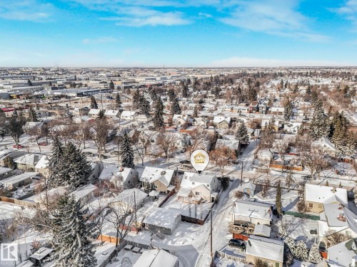 Aerial perspective of suburban area - 13911 117 Avenue, Edmonton, AB - Outdoor With View