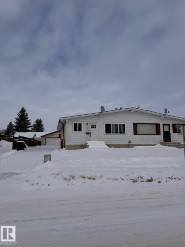 View of ranch-style home - 2910 132A Avenue, Edmonton, AB - Outdoor
