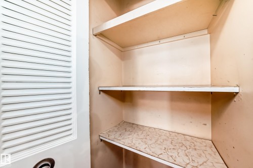 View of unfurnished office - 11922 138 Avenue, Edmonton, AB - Indoor