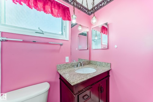Bathroom with vanity and toilet - 11922 138 Avenue, Edmonton, AB - Indoor Photo Showing Bathroom