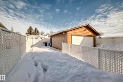 View of detached garage - 