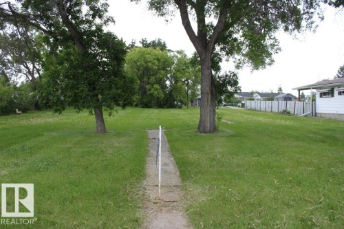 4820 54 Avenue, Tofield, AB 