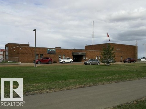 4820 54 Avenue, Tofield, AB 