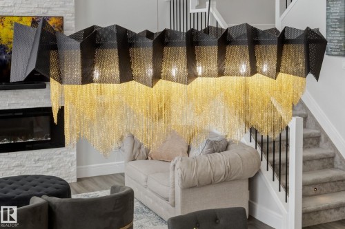 6456 King Wynd, Edmonton, AB - Indoor Photo Showing Living Room With Fireplace