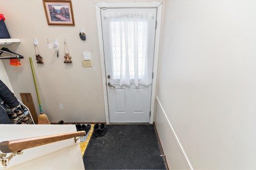 16016 102 Street, Edmonton, AB - Indoor Photo Showing Other Room