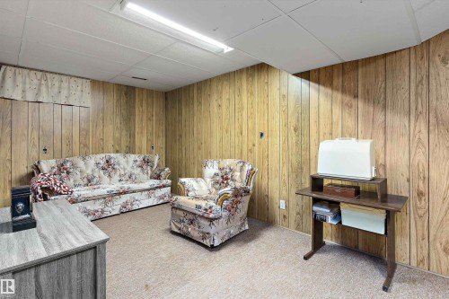 16016 102 Street, Edmonton, AB - Indoor Photo Showing Other Room