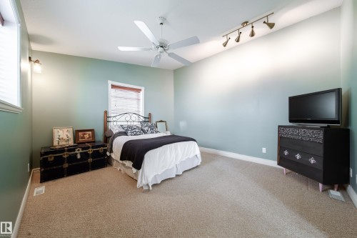 5319 51 Avenue, Rural Lac Ste. Anne County, AB - Indoor Photo Showing Bedroom