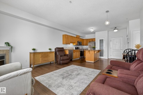 415 12111 51 Avenue, Edmonton, AB - Indoor Photo Showing Other Room