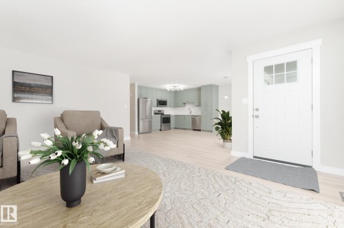 5 Brown Street, Stony Plain, AB - Indoor