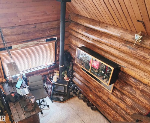 37 61076 Twp Road 462 A, Rural Wetaskiwin County, AB - Indoor Photo Showing Other Room