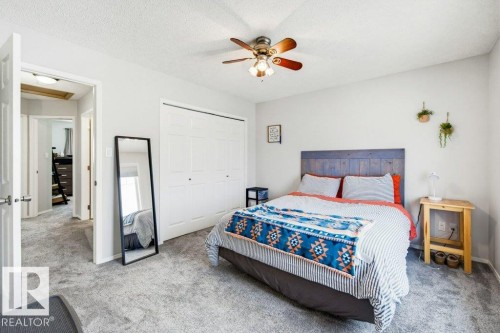 2 Heatherlands Way, Spruce Grove, AB - Indoor Photo Showing Bedroom