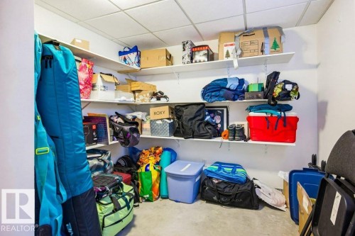 2 Heatherlands Way, Spruce Grove, AB - Indoor With Storage