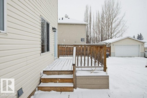 2 Heatherlands Way, Spruce Grove, AB - Outdoor With Exterior