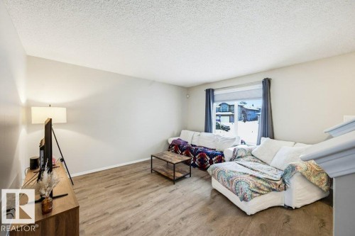 2 Heatherlands Way, Spruce Grove, AB - Indoor