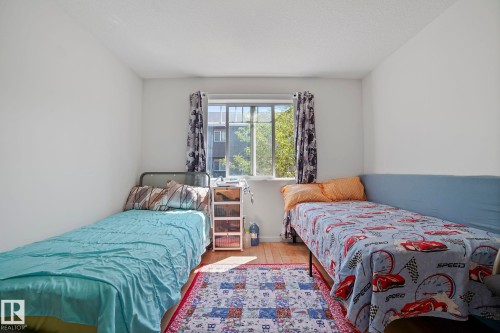 205 9517 160 Avenue, Edmonton, AB - Indoor Photo Showing Bedroom