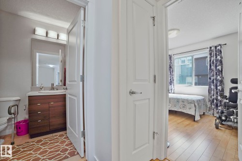 205 9517 160 Avenue, Edmonton, AB - Indoor