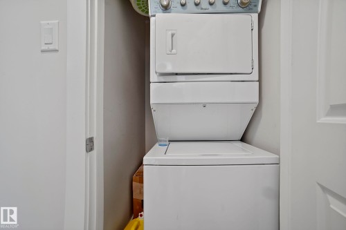 205 9517 160 Avenue, Edmonton, AB - Indoor Photo Showing Laundry Room
