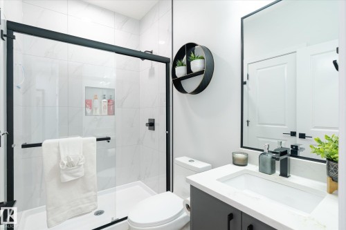 353 Roberts Wynd, Leduc, AB - Indoor Photo Showing Bathroom