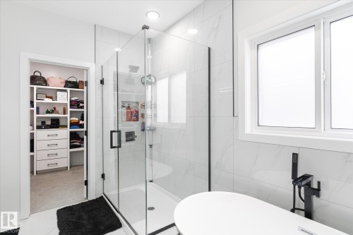 353 Roberts Wynd, Leduc, AB - Indoor Photo Showing Bathroom