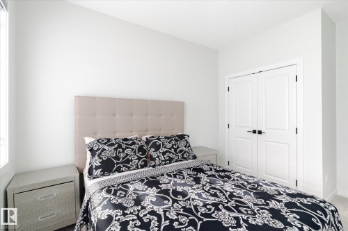 353 Roberts Wynd, Leduc, AB - Indoor Photo Showing Bedroom