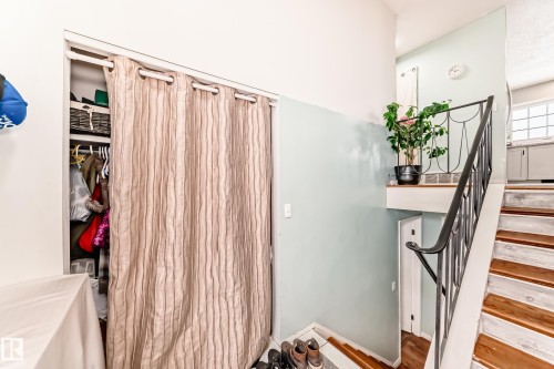 4315 89 Street, Edmonton, AB - Indoor Photo Showing Other Room