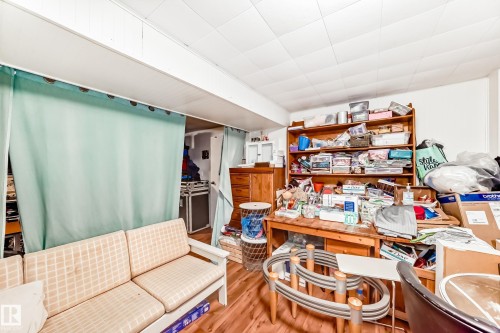 4315 89 Street, Edmonton, AB - Indoor