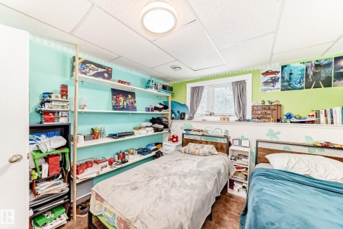 4315 89 Street, Edmonton, AB - Indoor Photo Showing Bedroom