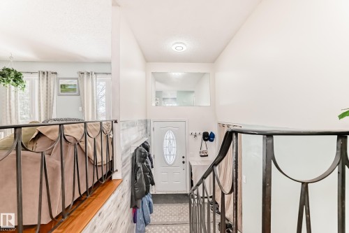 4315 89 Street, Edmonton, AB - Indoor Photo Showing Other Room