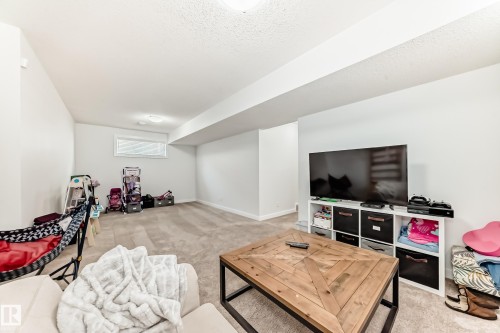 71 Jamison Crescent, St. Albert, AB - Indoor
