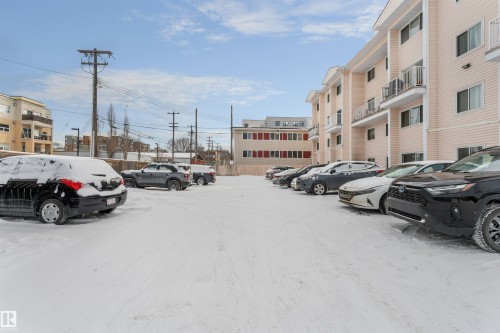 10 11219 103A Avenue, Edmonton, AB - Outdoor