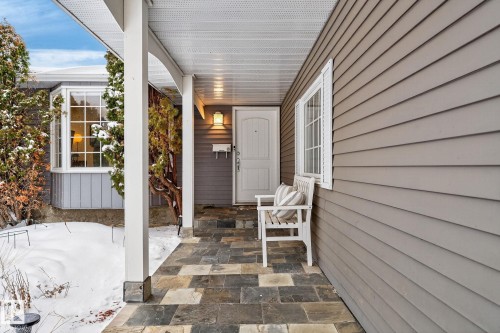 632 Wahstao Road, Edmonton, AB - Outdoor