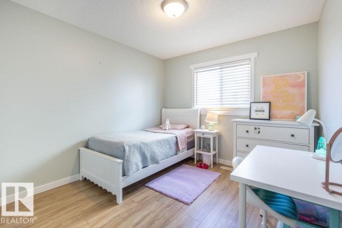 5 Lamplight Drive, Spruce Grove, AB - Indoor Photo Showing Bedroom