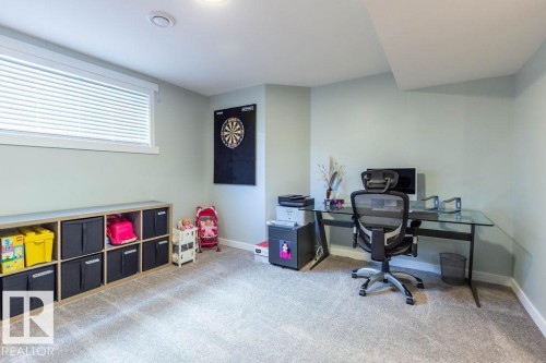 5 Lamplight Drive, Spruce Grove, AB - Indoor Photo Showing Office
