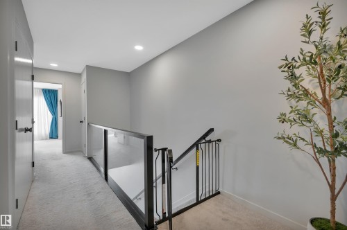3306 Kulay Way, Edmonton, AB - Indoor Photo Showing Other Room