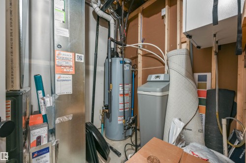 3306 Kulay Way, Edmonton, AB - Indoor Photo Showing Basement