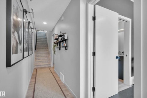 3306 Kulay Way, Edmonton, AB - Indoor Photo Showing Other Room