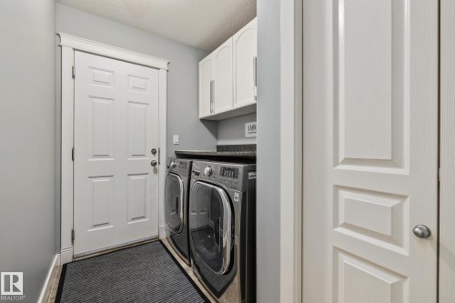 21 Huntington, Spruce Grove, AB - Indoor Photo Showing Laundry Room