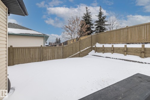 21 Huntington, Spruce Grove, AB - Outdoor