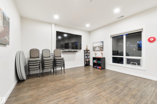 705 2755 109 Street, Edmonton, AB - Indoor