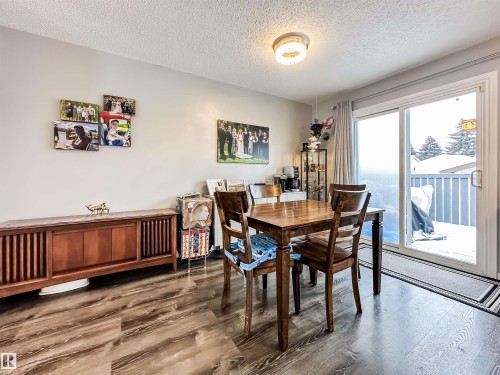 3521 41B Avenue, Edmonton, AB - Indoor Photo Showing Dining Room