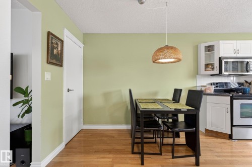 11349 22 Avenue, Edmonton, AB - Indoor