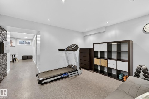 11349 22 Avenue, Edmonton, AB - Indoor Photo Showing Gym Room