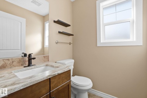61 Suntree Promenade, Leduc, AB - Indoor Photo Showing Bathroom
