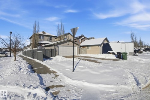 61 Suntree Promenade, Leduc, AB - Outdoor