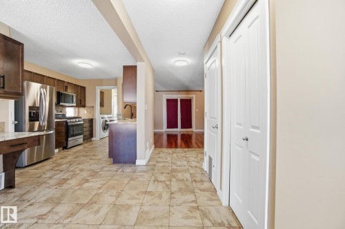 61 Suntree Promenade, Leduc, AB - Indoor Photo Showing Kitchen With Stainless Steel Kitchen