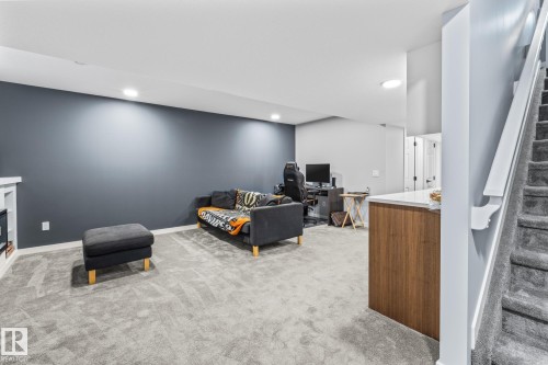 597 Meadowview Drive, Fort Saskatchewan, AB - Indoor