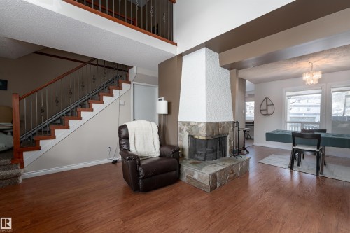 5359 Hill View Crescent, Edmonton, AB - Indoor With Fireplace