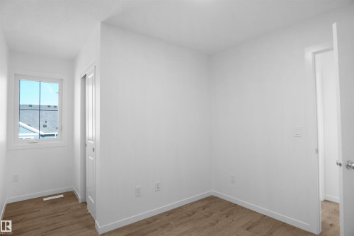 #44 1009 Cy Becker Rd Nw, Edmonton, AB - Indoor Photo Showing Other Room